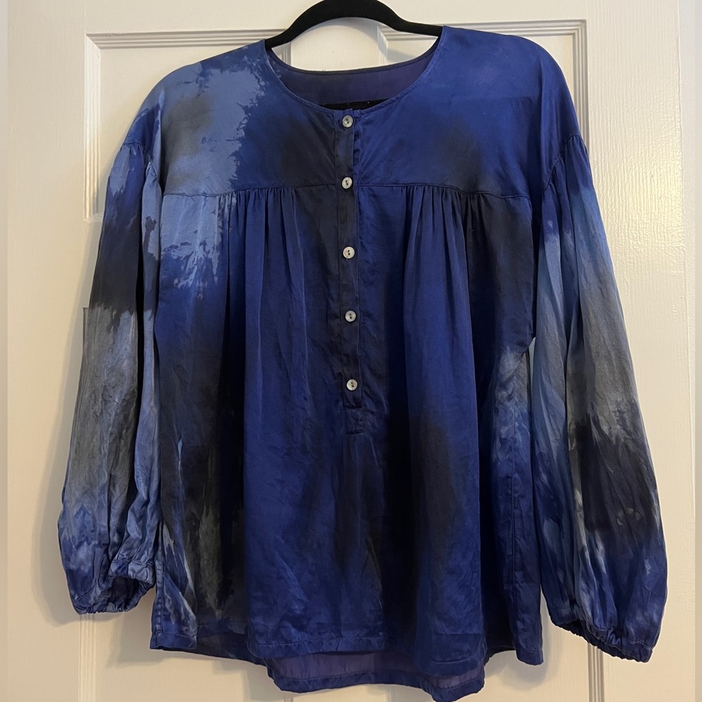 Raquel Allegra Blue Tie Dye Button Blouse in Size 0